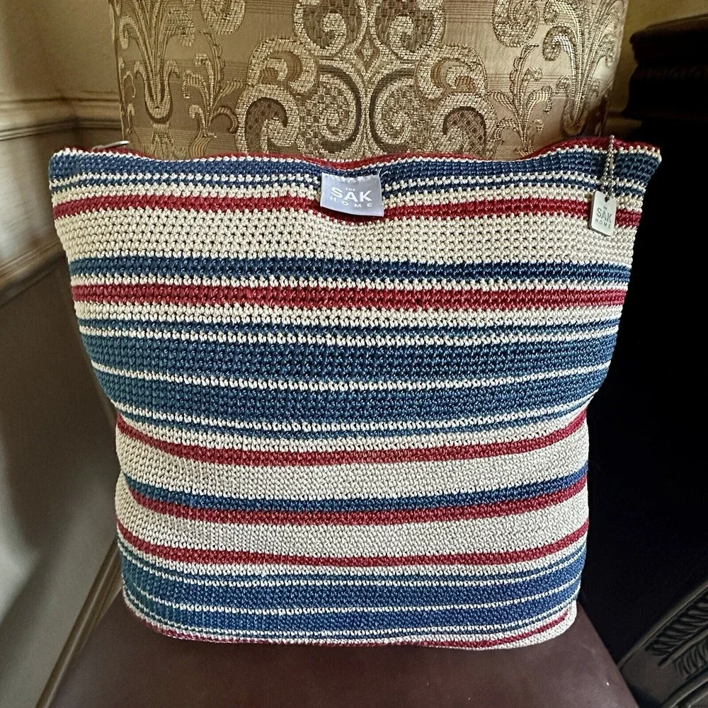 The SAK Home Square Crochet‎ Knit Pillows 17 Inch Blue Beige Red Set of 2 EUC